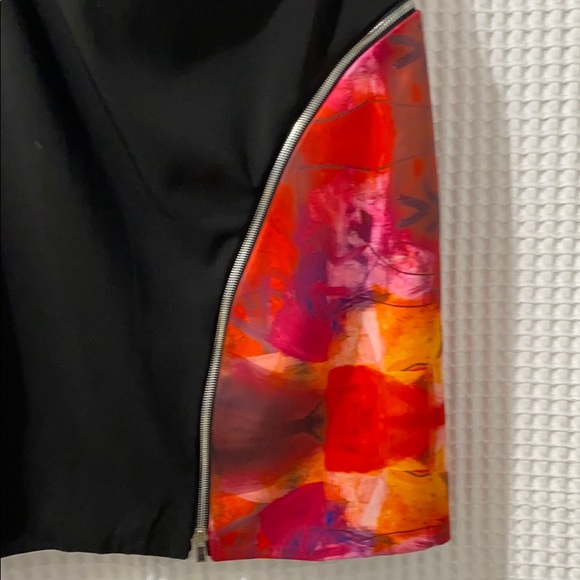 Dress - Picture 2 of 8